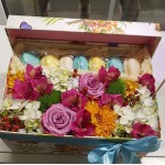 Коробка " Цветочная сладость "