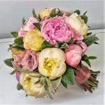 Букет-свадебный " С пудровыми розами "